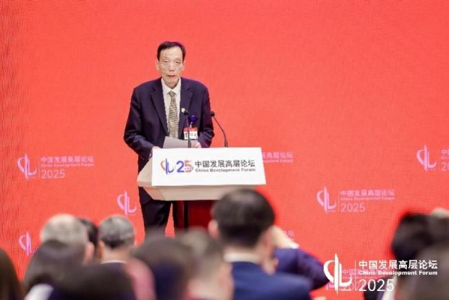 提高农村养老金钱从哪里来？刘世锦：建议国有股权划转 充实社保基金